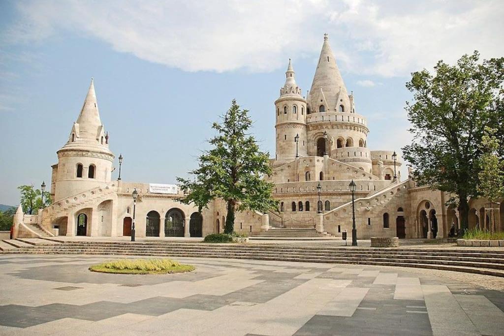 Raday Street, Spacious, Modern Budapest